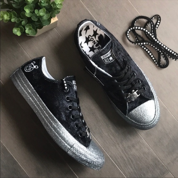 Converse | Shoes | Converse Ctas Ox Velvet Sparkle Black Mc Sneakers |  Poshmark